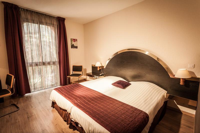 Le Clos De L'Aube Rouge - Montpellier / Castelnau Le Lez Екстер'єр фото